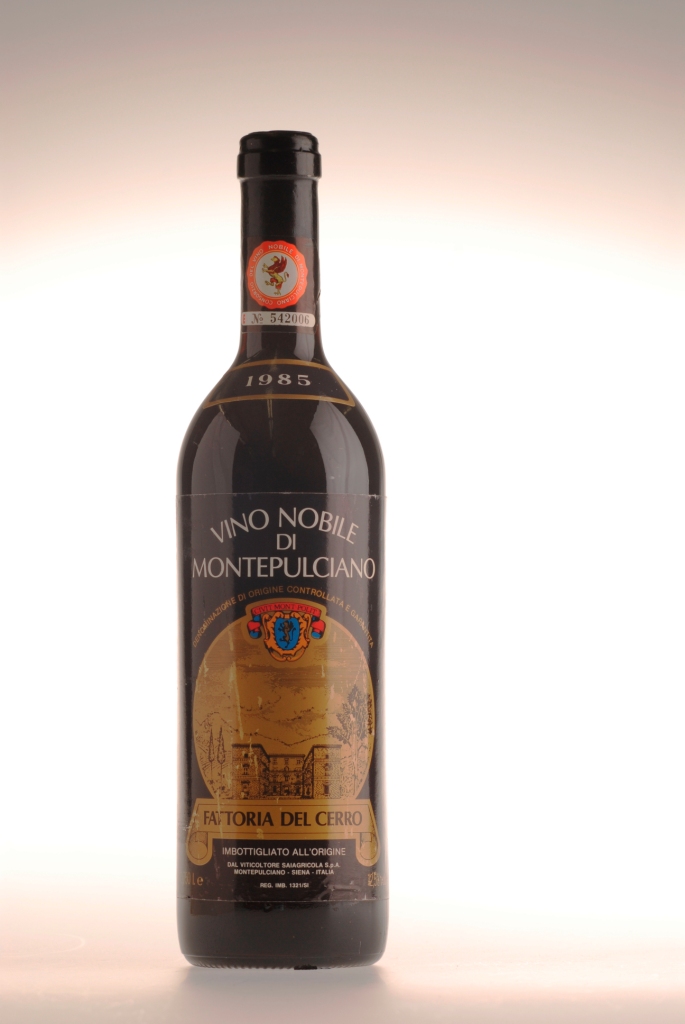 734. Nobile di Montepulciano Fattoria del Cerro 1985 Docg