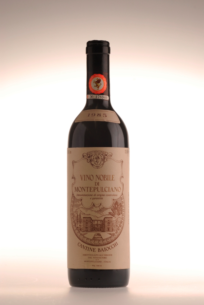 744. Nobile di Montepulciano Baiocchi 1985 Docg